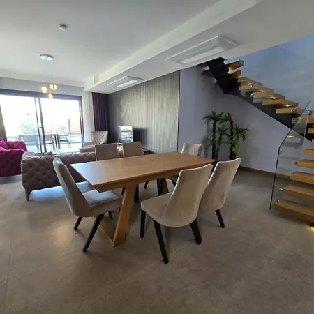 Ayayorgi Sueper Havuzlu Yeni * Cesme