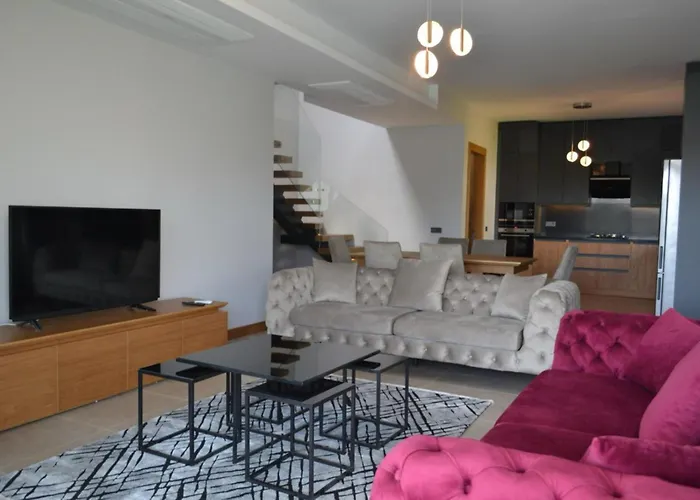 Villa Ayayorgi Sueper Havuzlu Yeni *